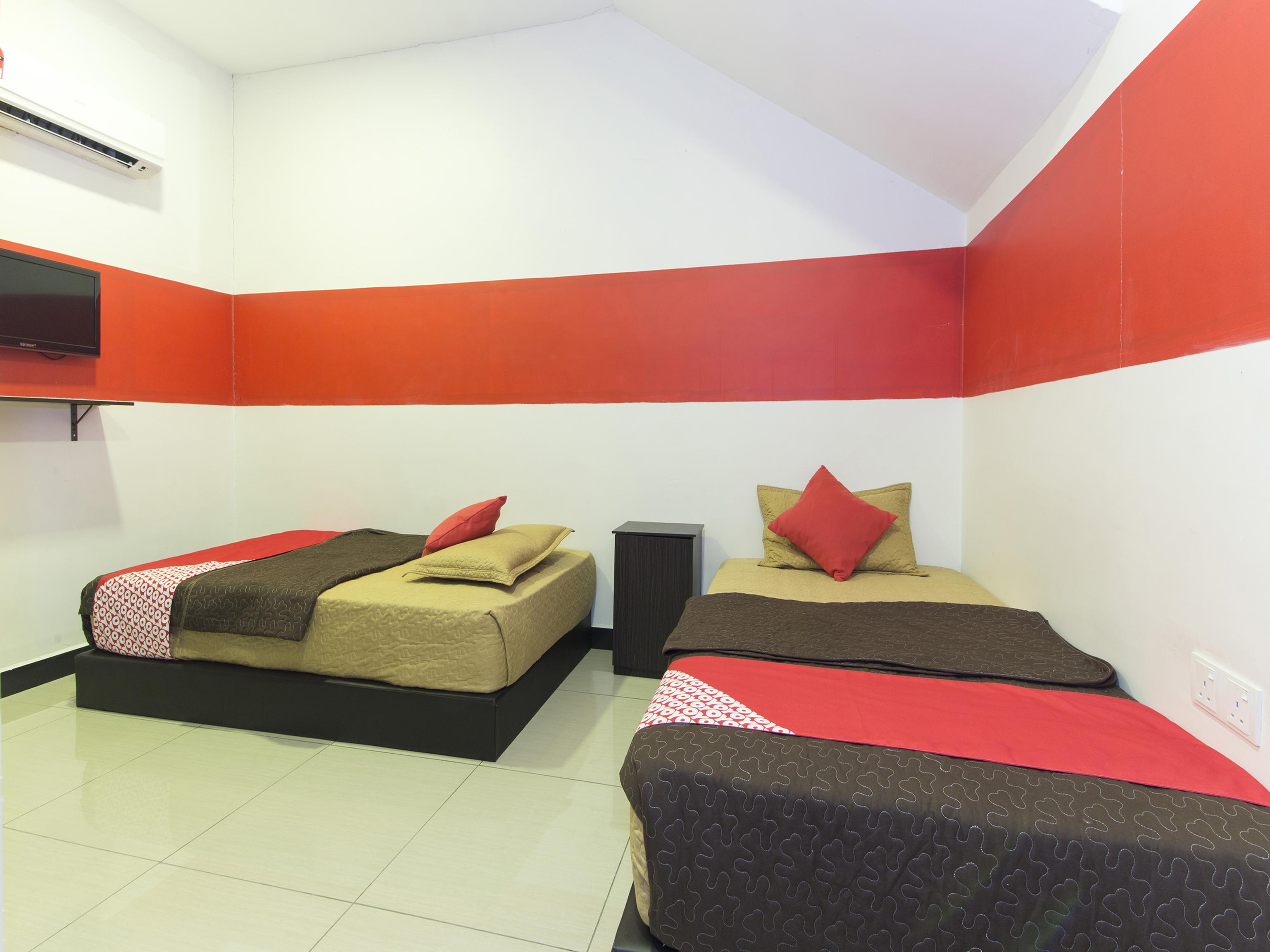 Night Queen Hotel Sepang Dış mekan fotoğraf