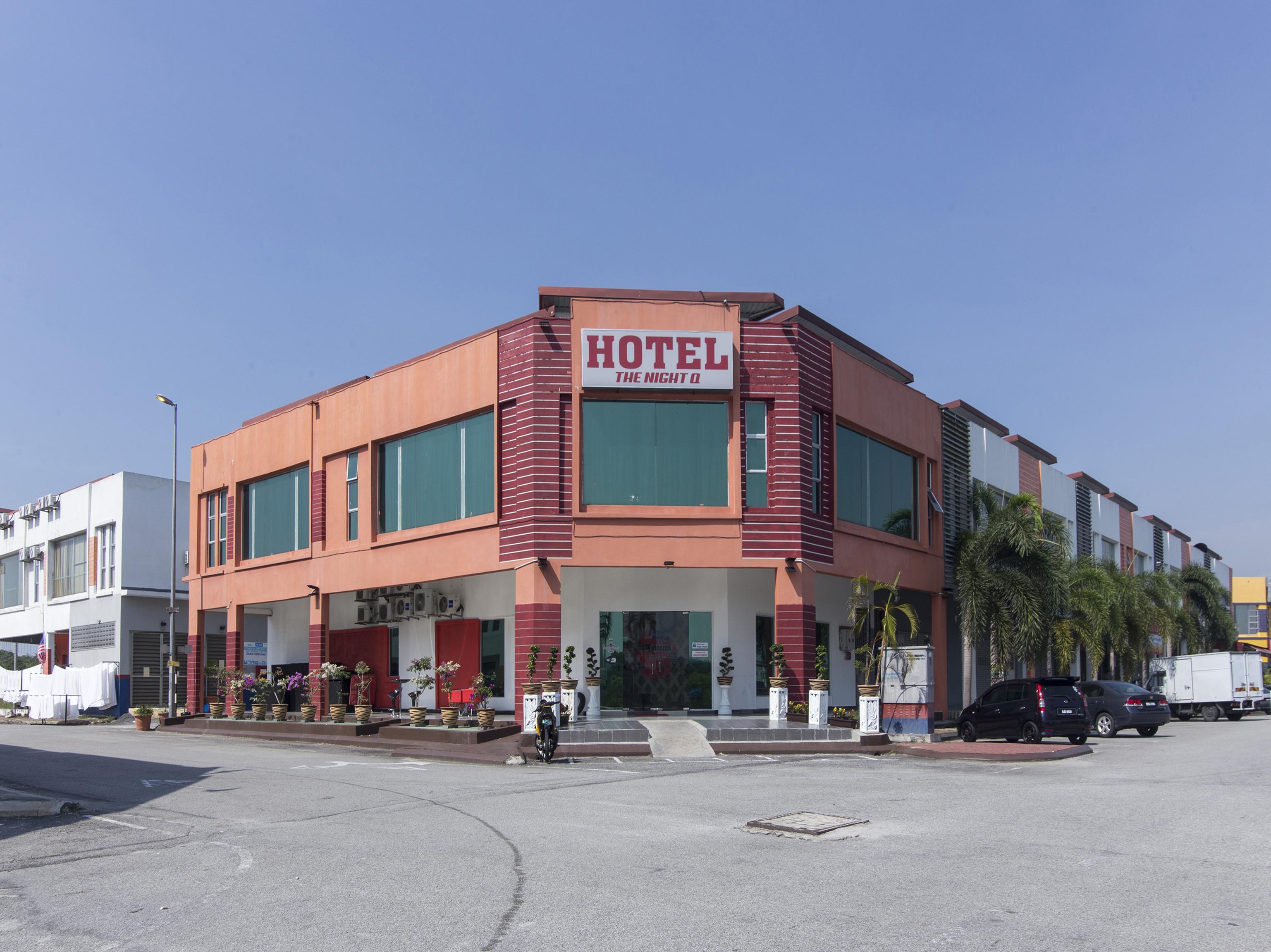 Night Queen Hotel Sepang Dış mekan fotoğraf